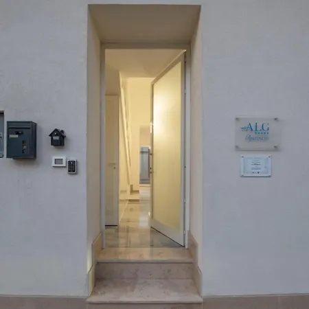 Alg Con Parcheggio 4*