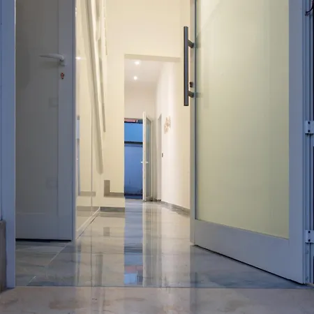 Alg Con Parcheggio Aparthotel *