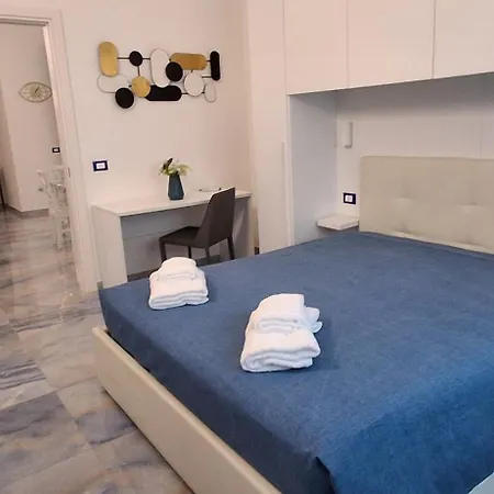 Ξενοδοχείο με διαμερίσματα Alg